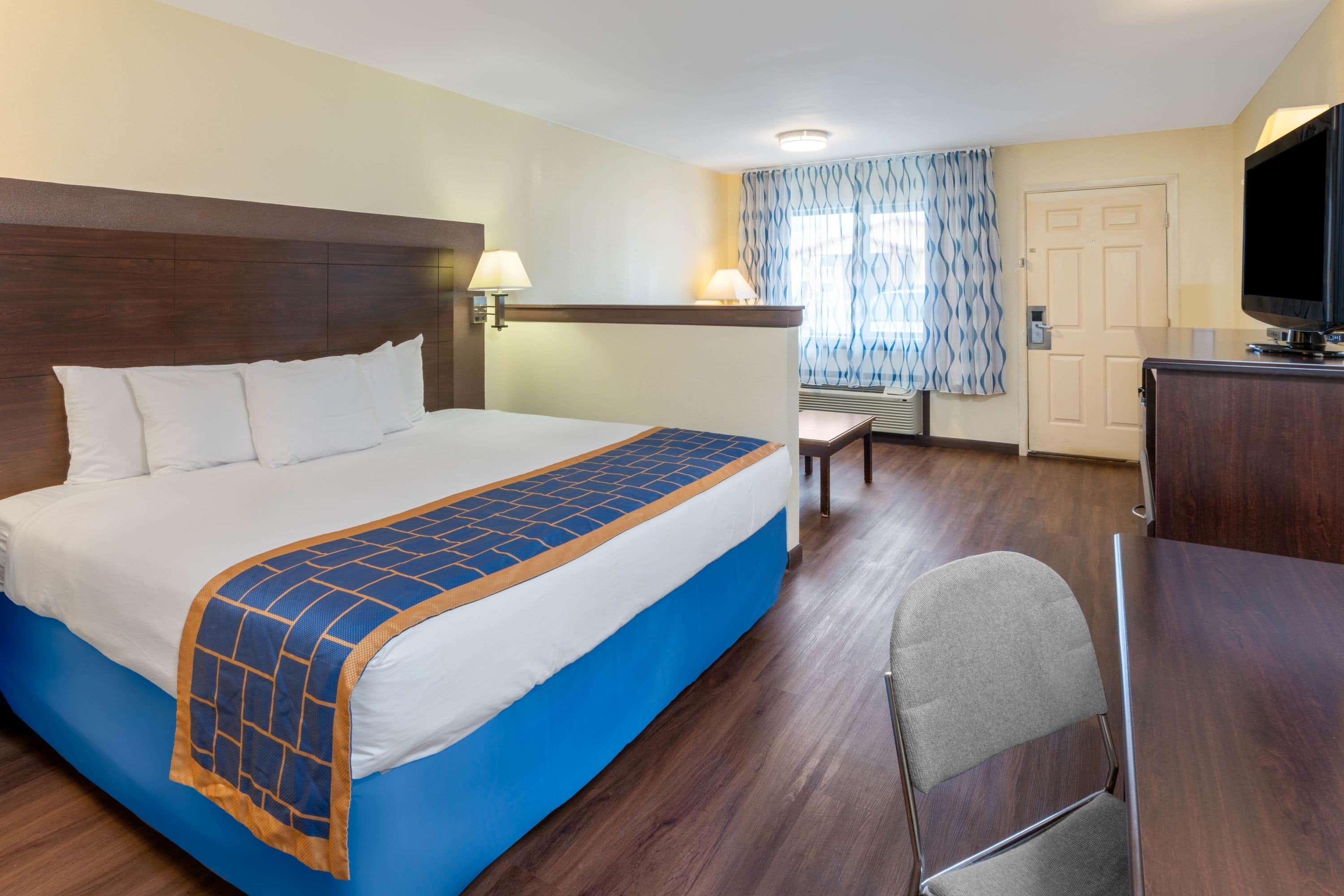 Days Inn By Wyndham Grants Eksteriør bilde